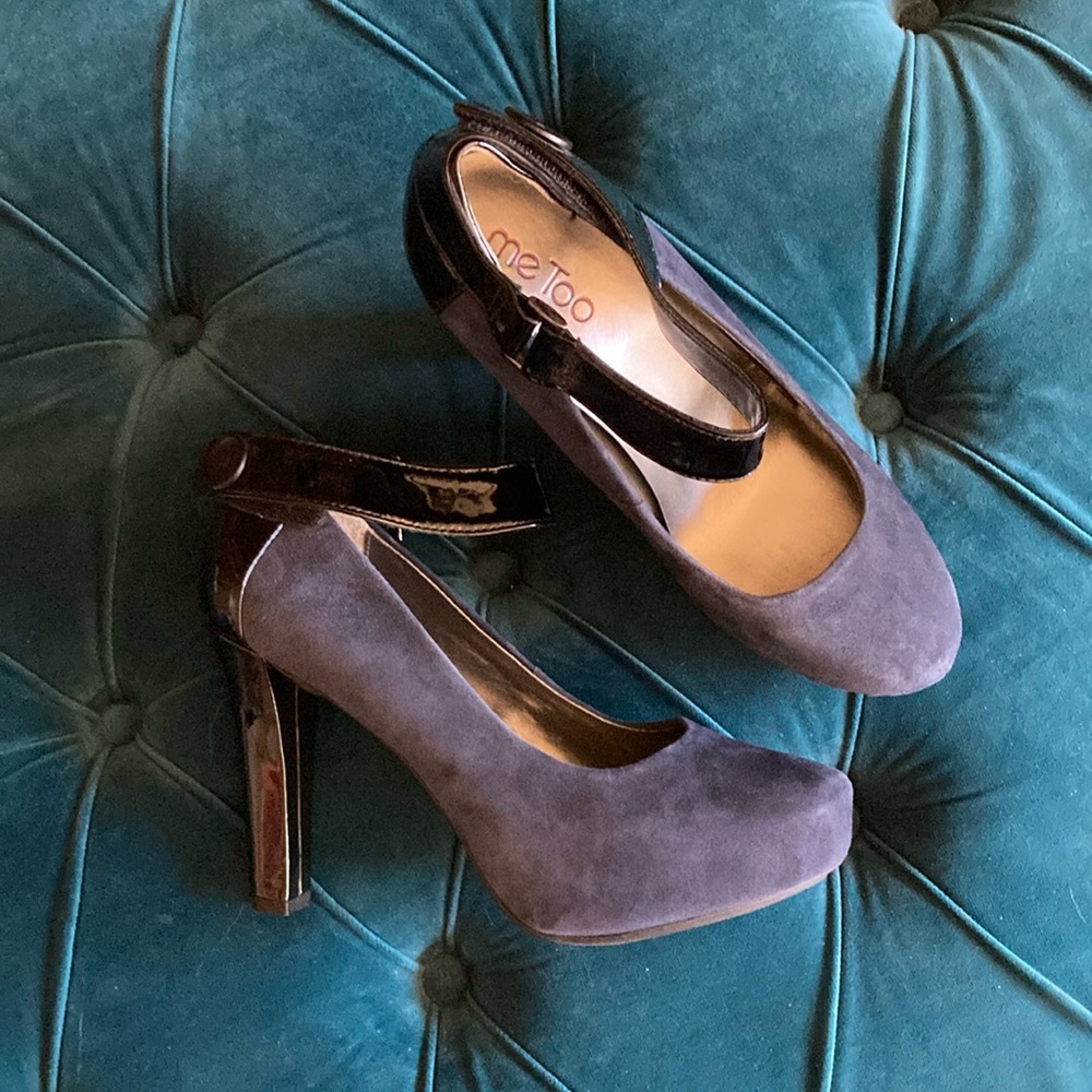 Me Too Navy Suede and Black Patent Platform Sandal, 4” heel, size 7.5